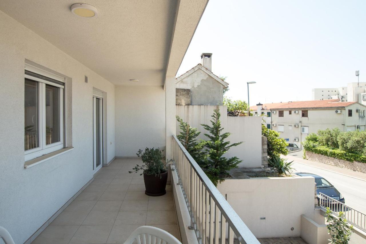 Apartments Mattea Makarska Eksteriør bilde