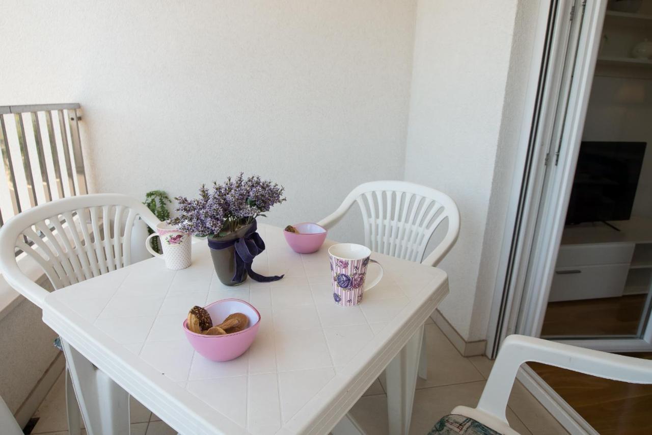 Apartments Mattea Makarska Eksteriør bilde