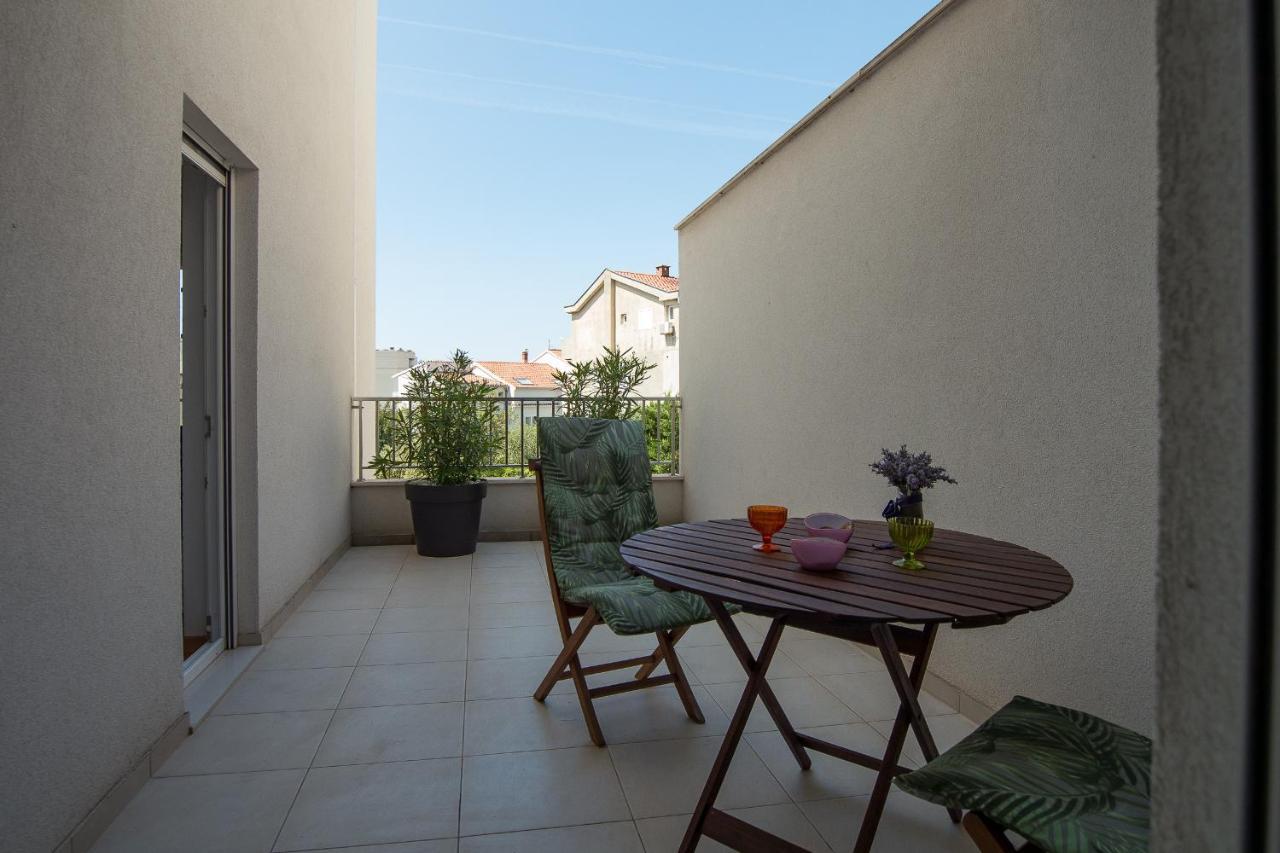 Apartments Mattea Makarska Eksteriør bilde